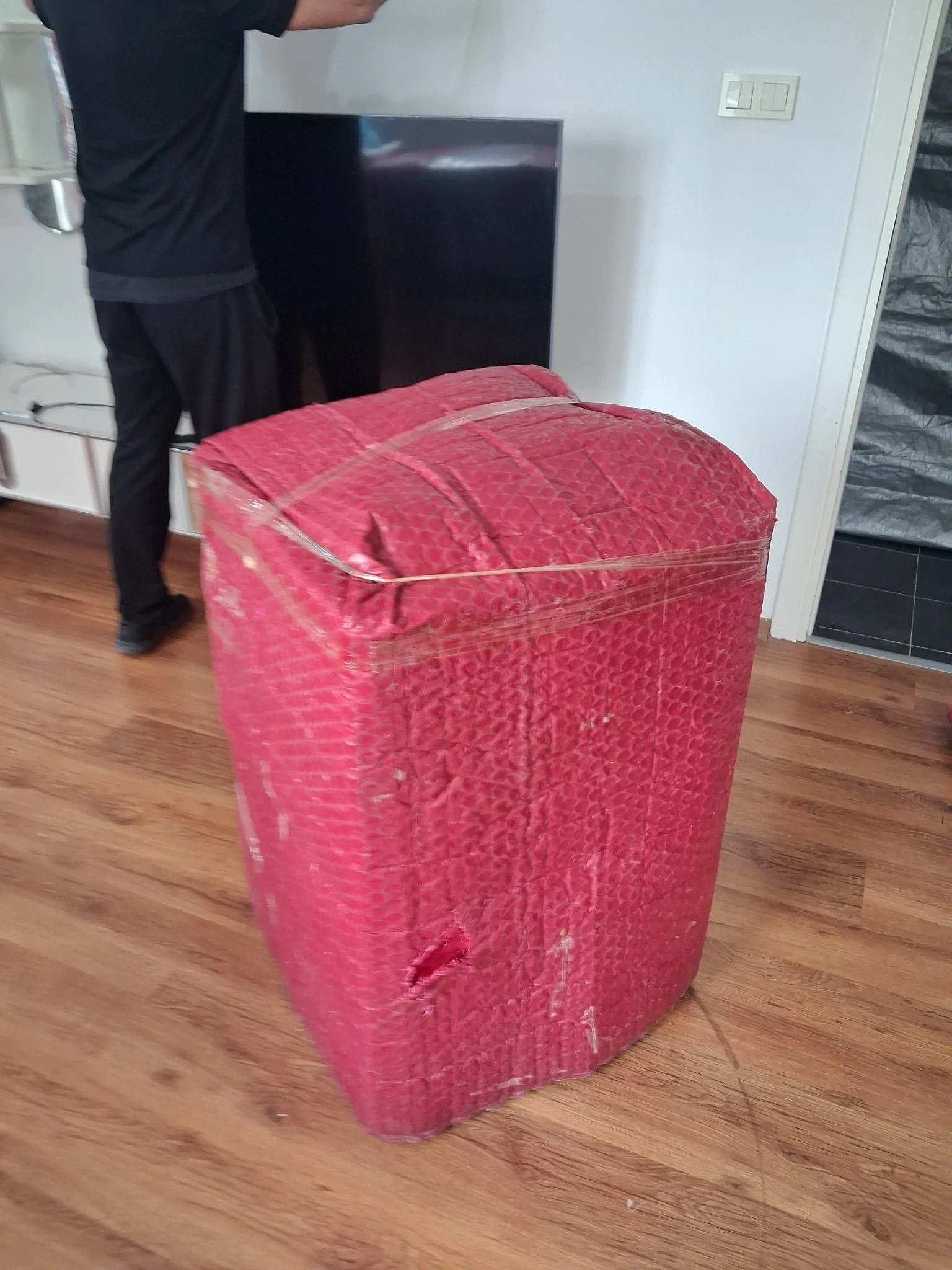 Tekli eşya için korumalı paketleme